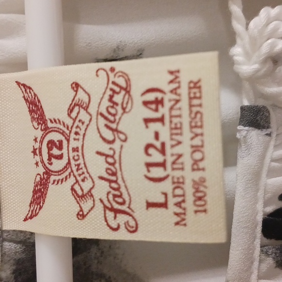 🌹EUC🌹Large Faded Glory Blouse 3/4 lenght sleeve - Picture 3 of 5